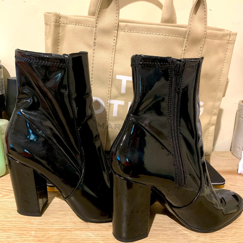 Aldo shoes patent leather ankle boots